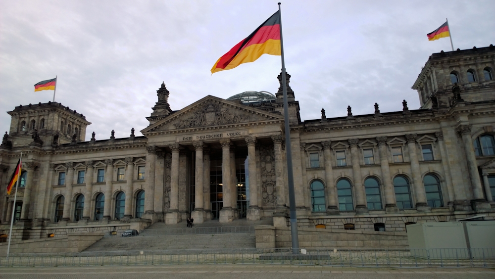 reichstag frontal