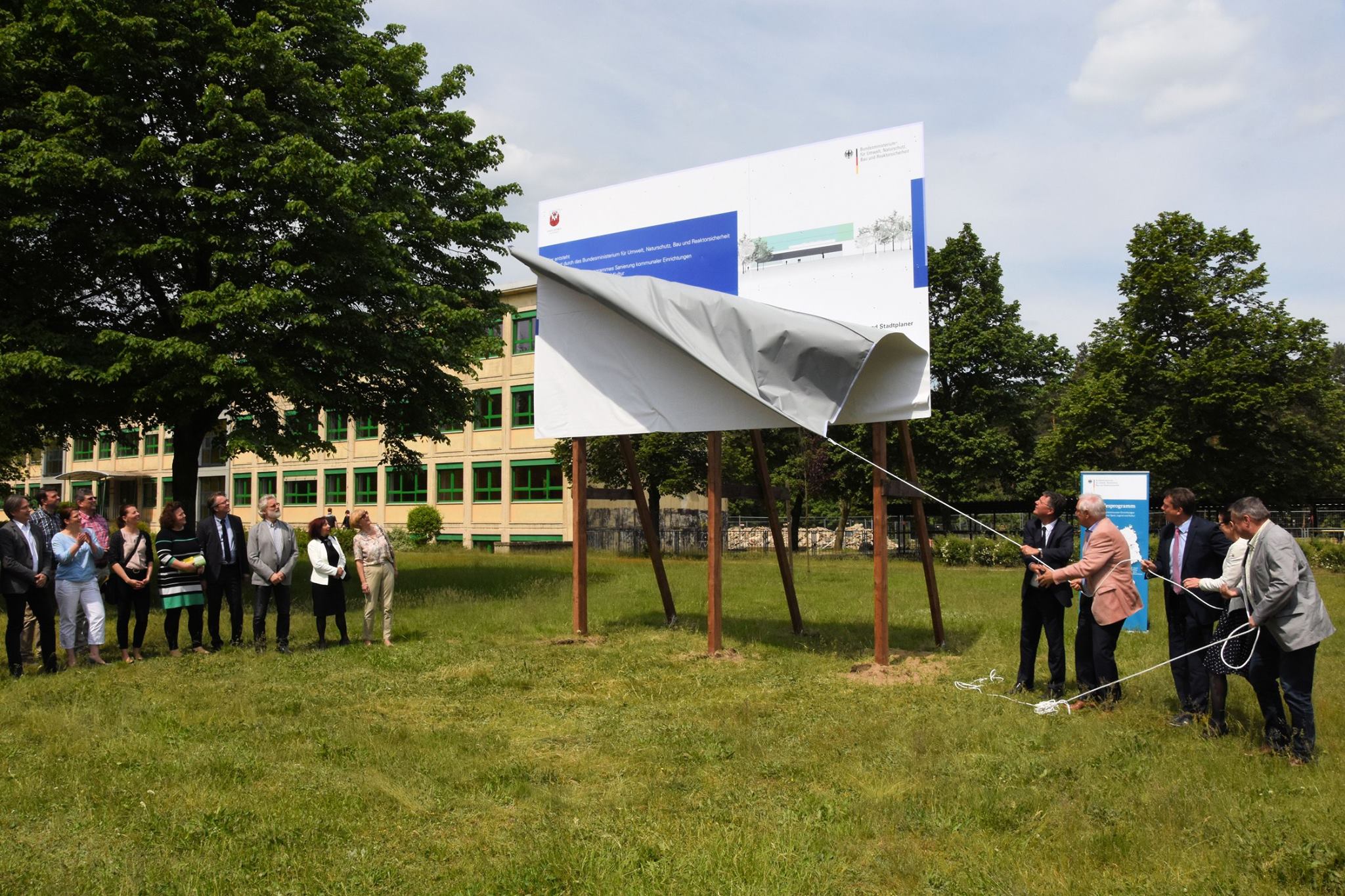 20170523 Bauschild A L Grundschule 1